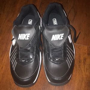 Men’s/Women’s Nike Air Diamond Trainer Shoes.